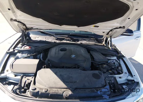 2017 BMW 330I z USA, uszkodzony, nr VIN WBA8B9G51HNU51274